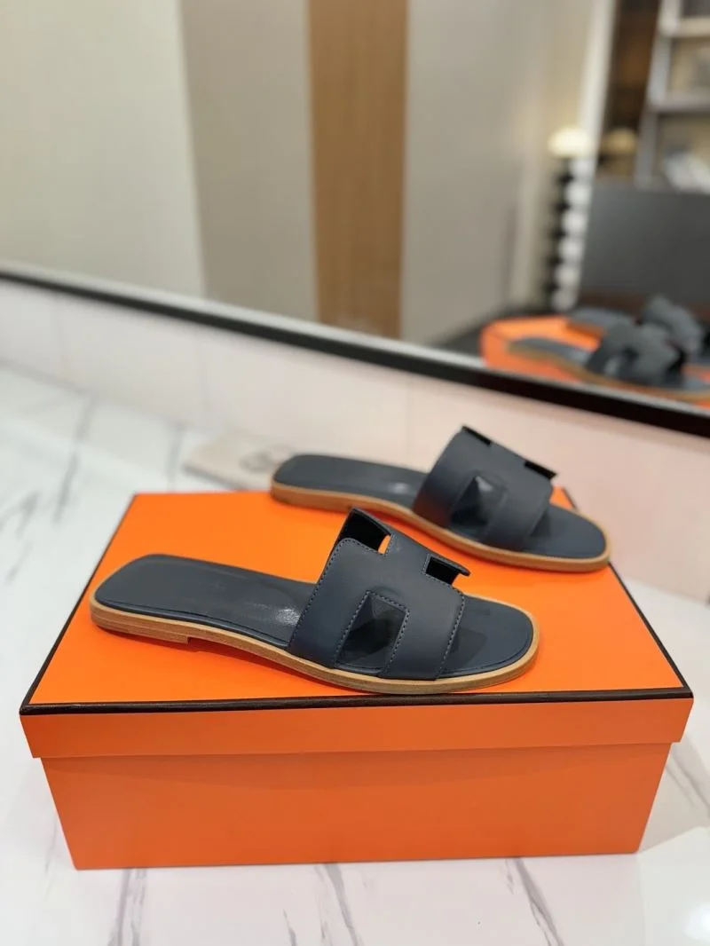 TravelReady Hermes Slippers 27443