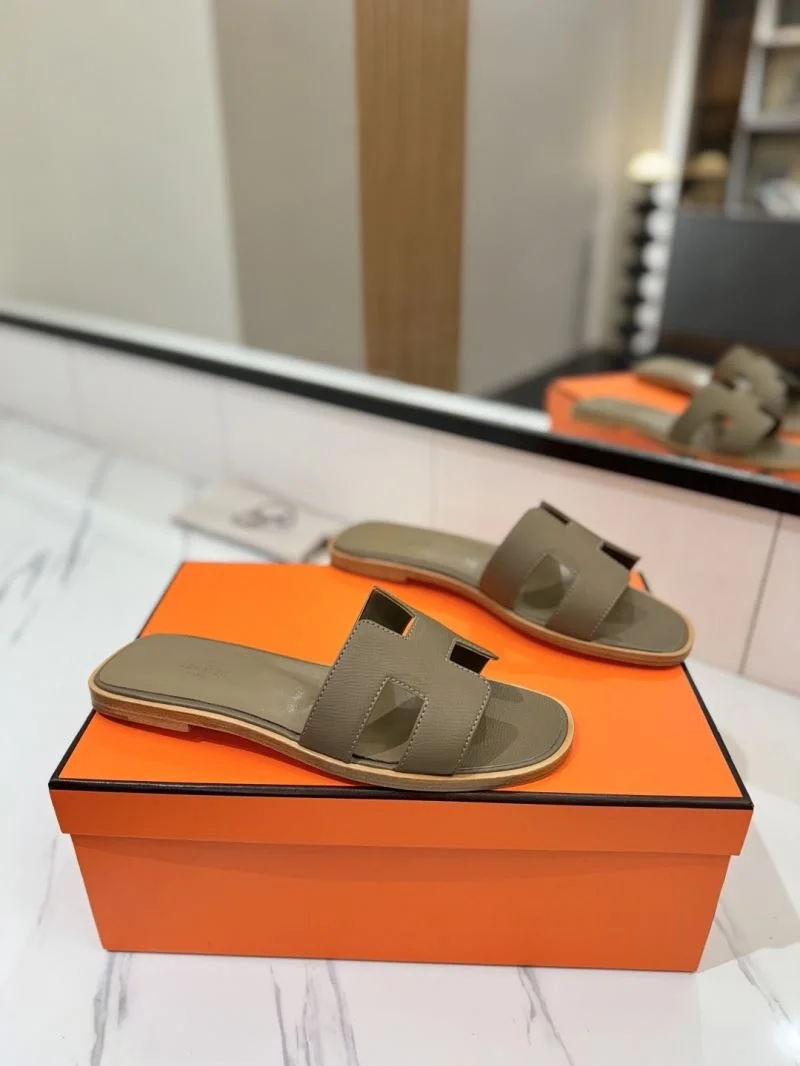 Bold Hermes Slippers 27432