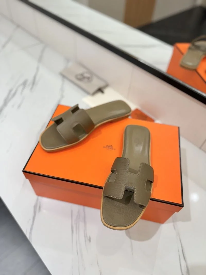 Bold Hermes Slippers 27432