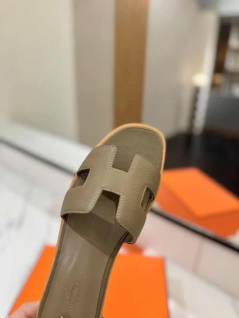 Bold Hermes Slippers 27432