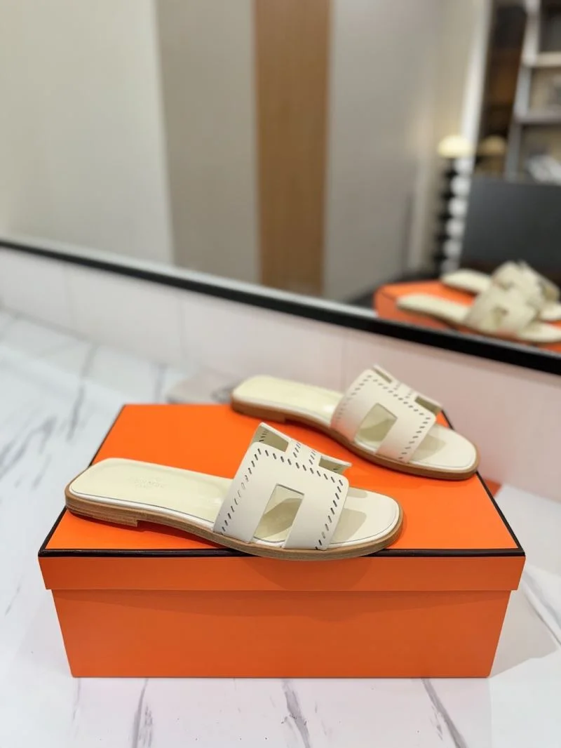 FlexibleFit Hermes Slippers 27441