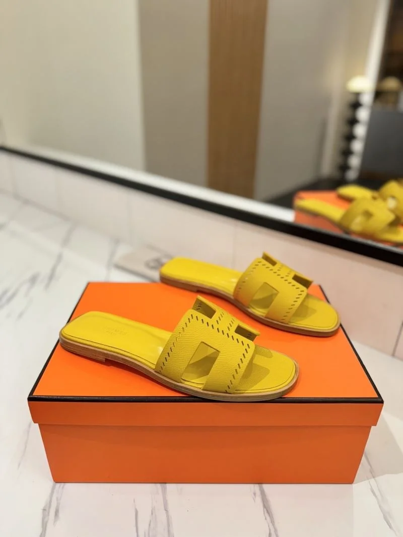 MultiPurpose Hermes Slippers 27407