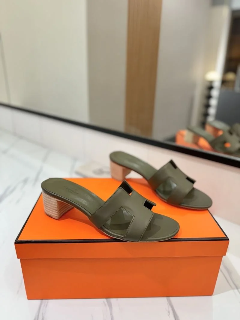 Functional Hermes Slippers 27421