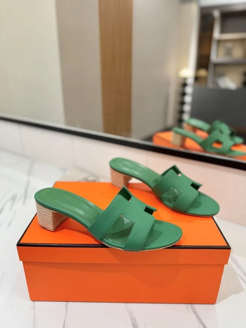 Bright Hermes Slippers 27395