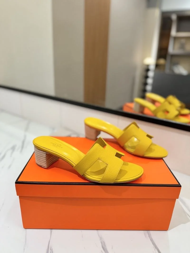 Hermes Slippers WeatherProof 27402