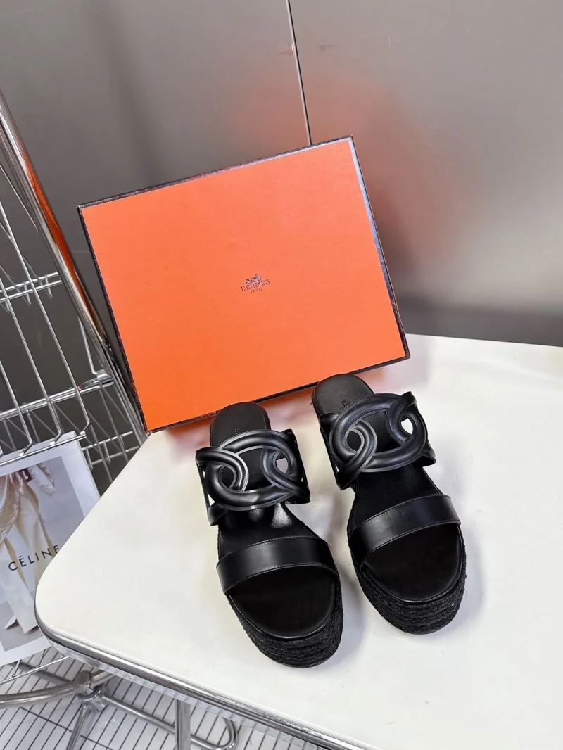 Minimalist Hermes Slippers 26910