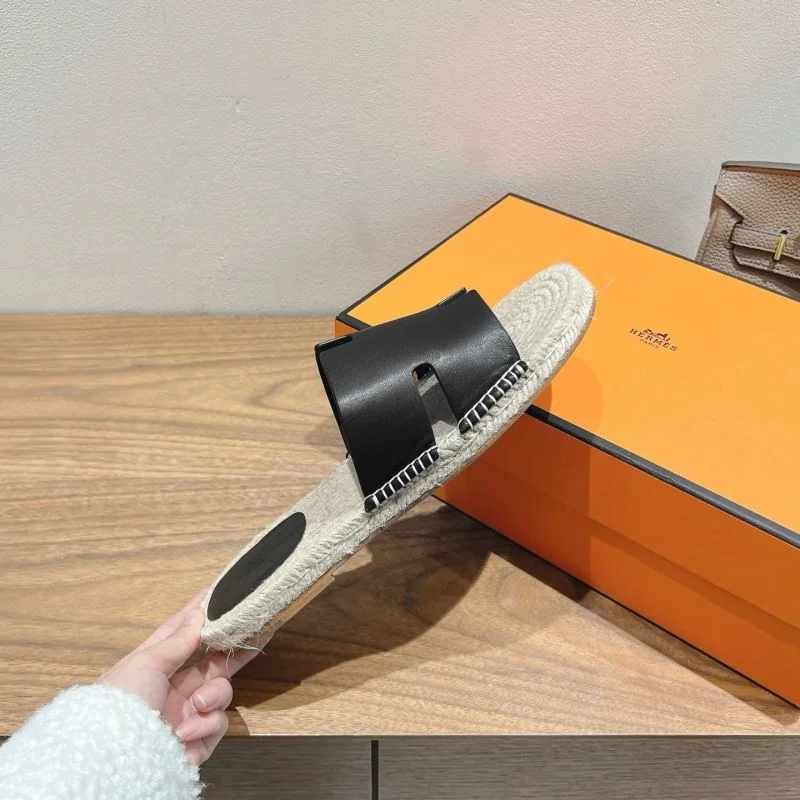 UrbanChic Hermes Slippers 26867