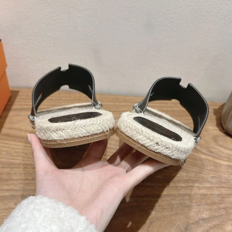 UrbanChic Hermes Slippers 26867