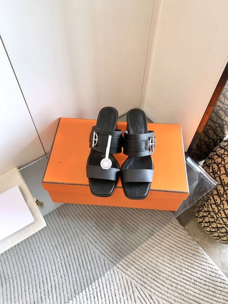 SmartChoice Hermes Slippers 26786
