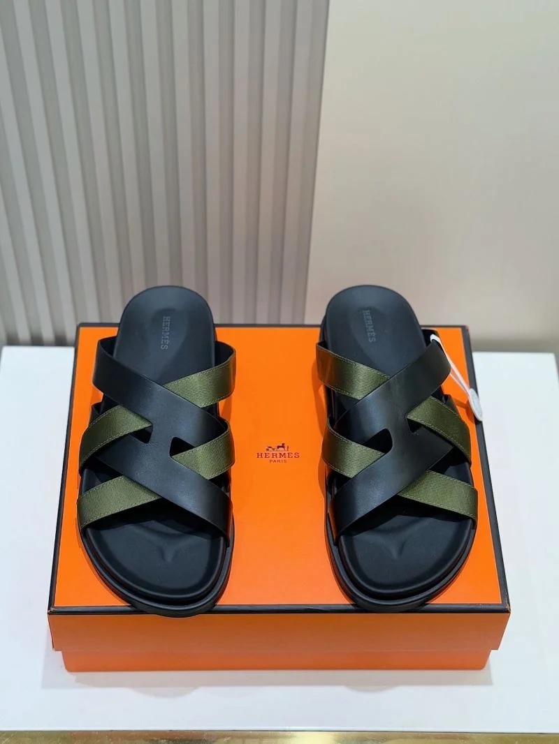 WellDesigned Hermes Slippers 27770