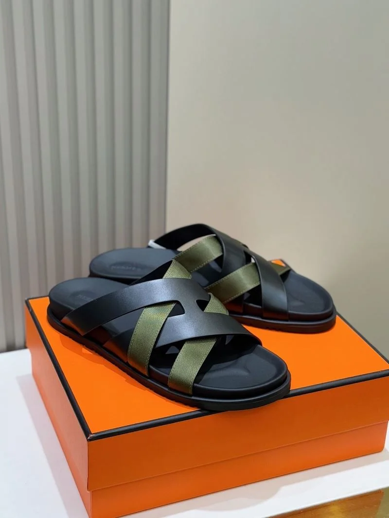 WellDesigned Hermes Slippers 27770