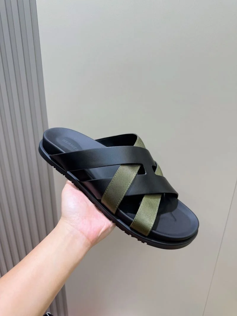 WellDesigned Hermes Slippers 27770