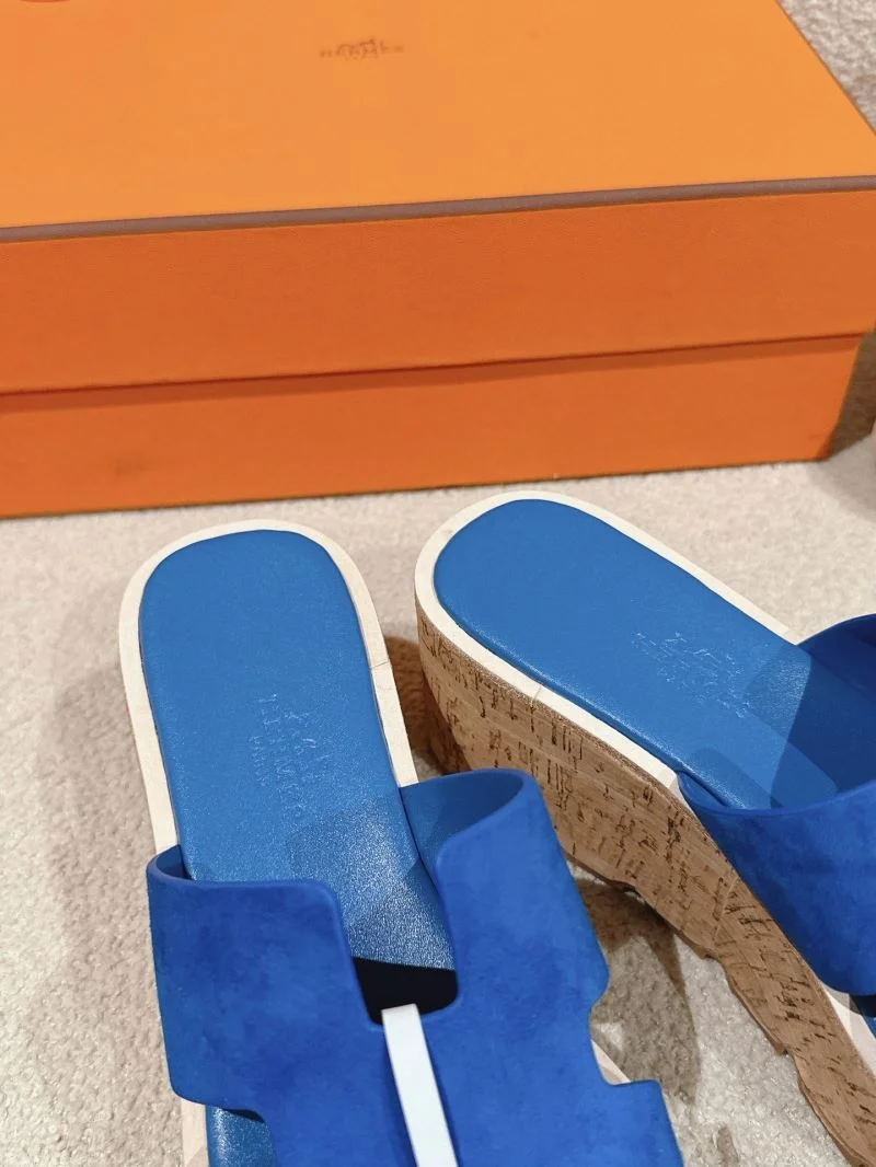 Chic Hermes Slippers 28415
