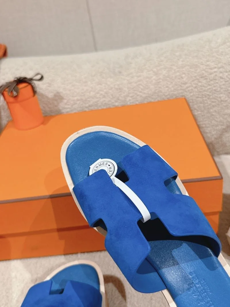 Chic Hermes Slippers 28415