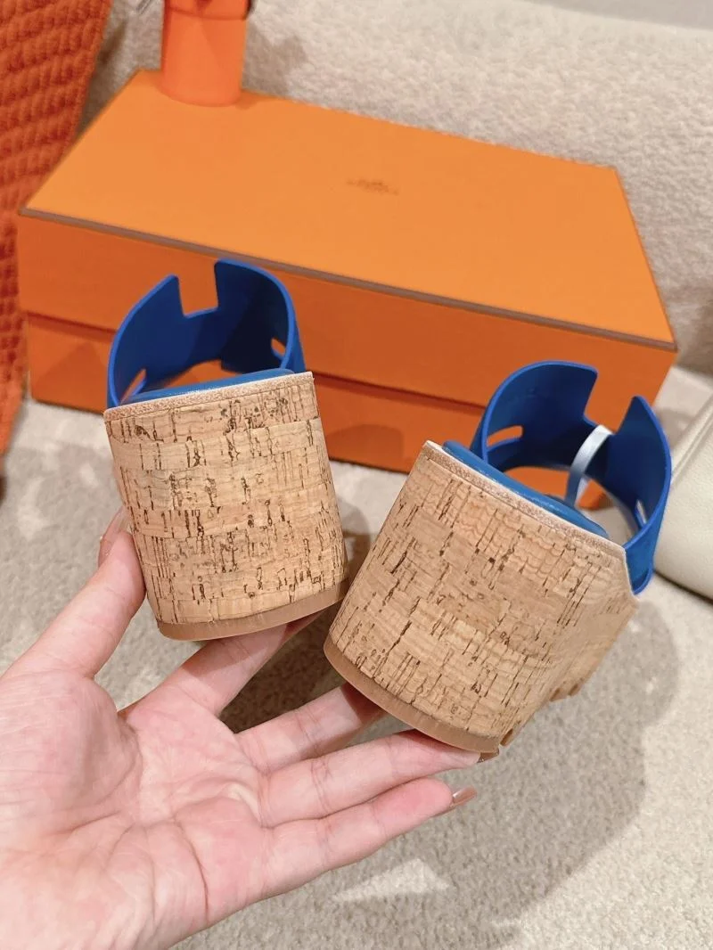 Chic Hermes Slippers 28415