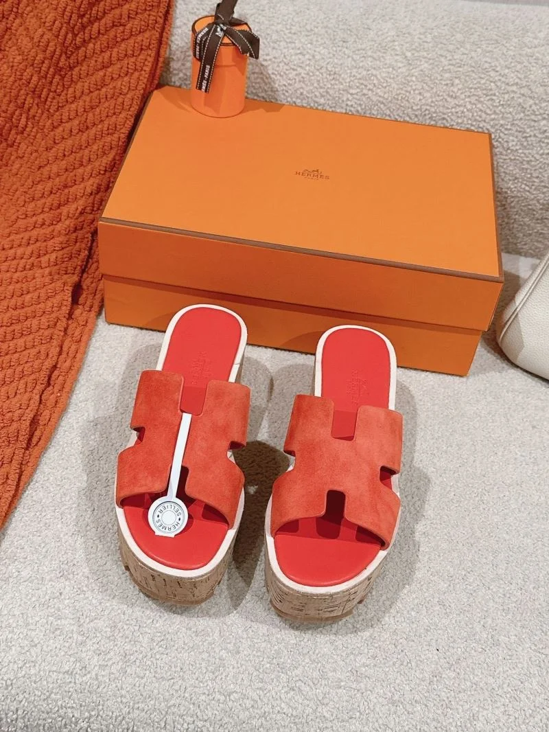 Upgraded Hermes Slippers 28416