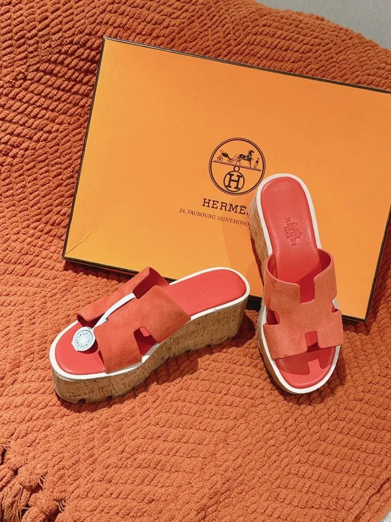 Upgraded Hermes Slippers 28416