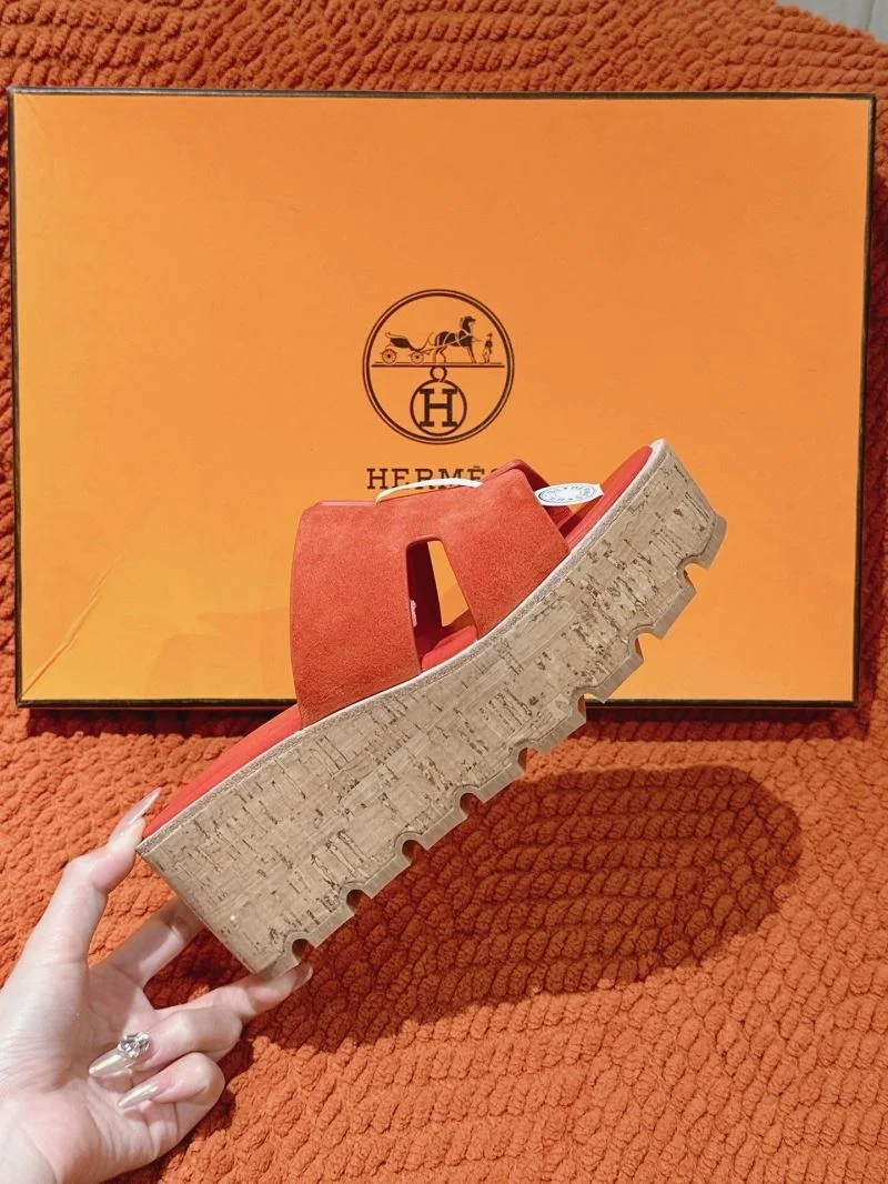 Upgraded Hermes Slippers 28416