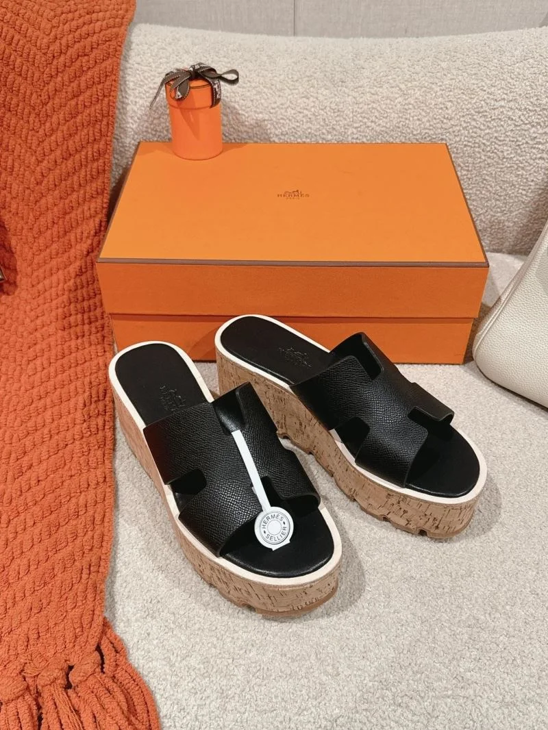 Packable Hermes Slippers 28409