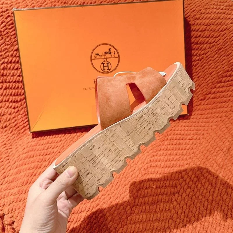 Hermes Slippers WeatherProof 28410