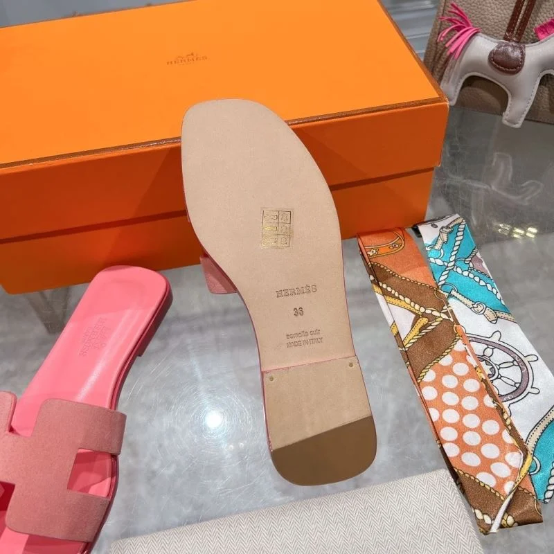 Hermes Slippers Cozy 28389