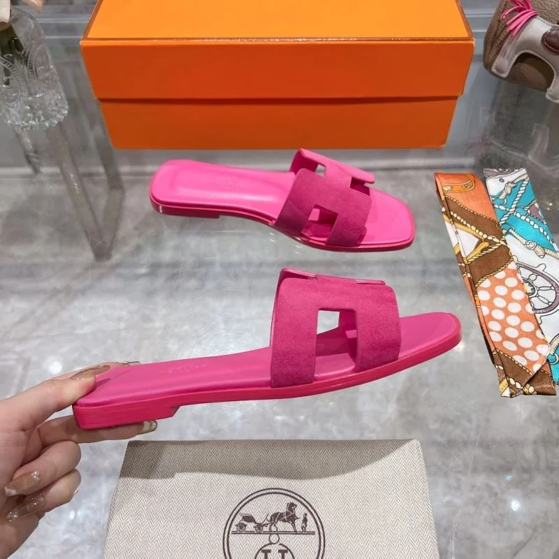 ZipUp Hermes Slippers 28406