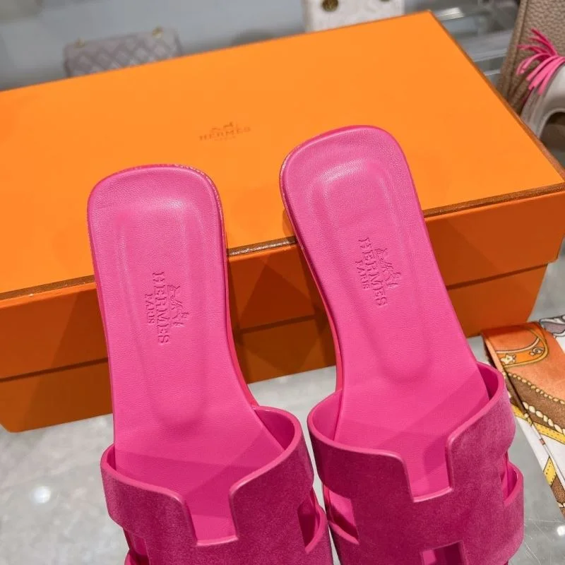ZipUp Hermes Slippers 28406