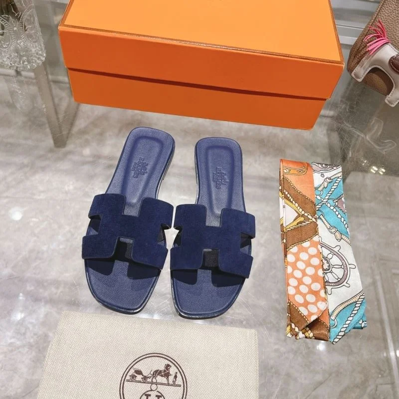 Efficient Hermes Slippers 28380