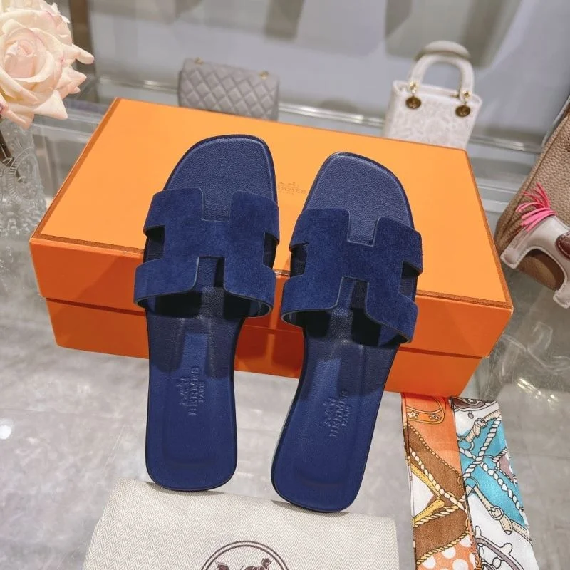 Efficient Hermes Slippers 28380