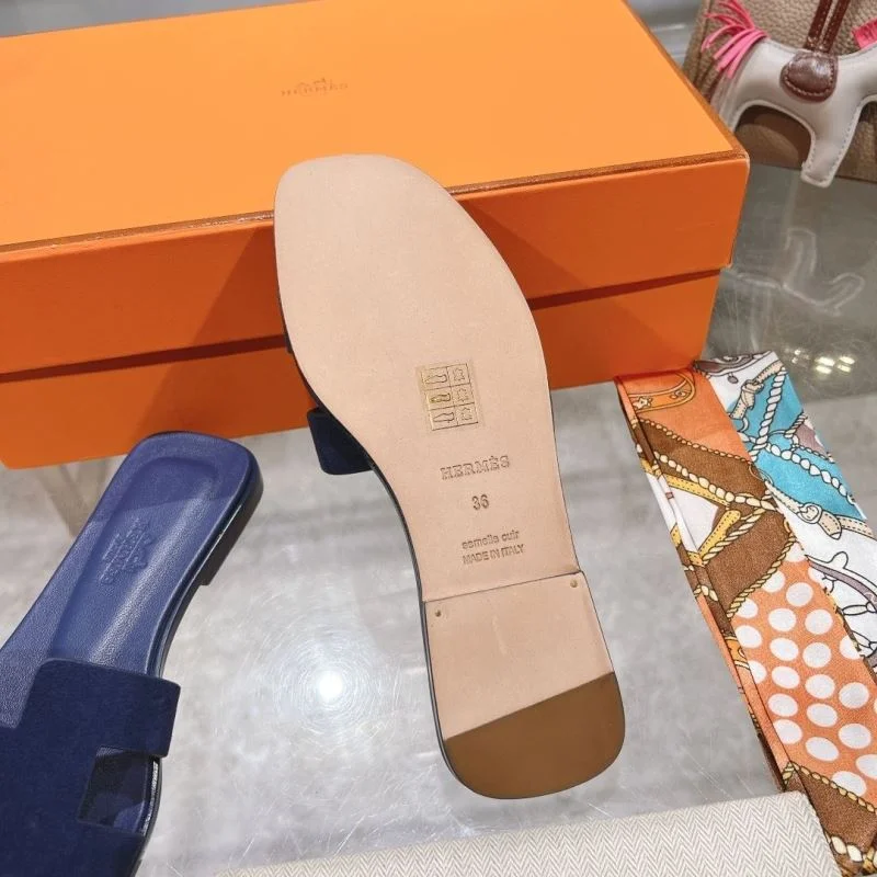 Efficient Hermes Slippers 28380