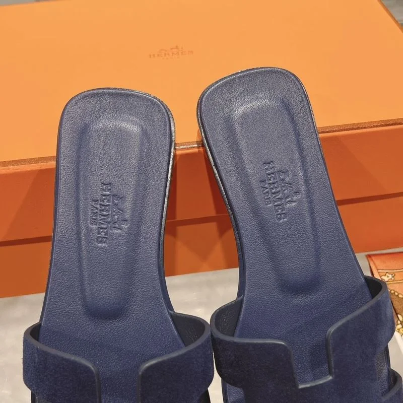 Efficient Hermes Slippers 28380