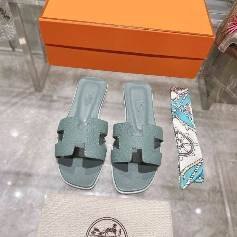 Classic Hermes Slippers 28343