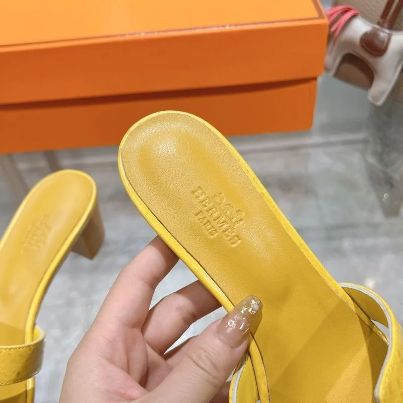 Thermal Hermes Slippers 28337
