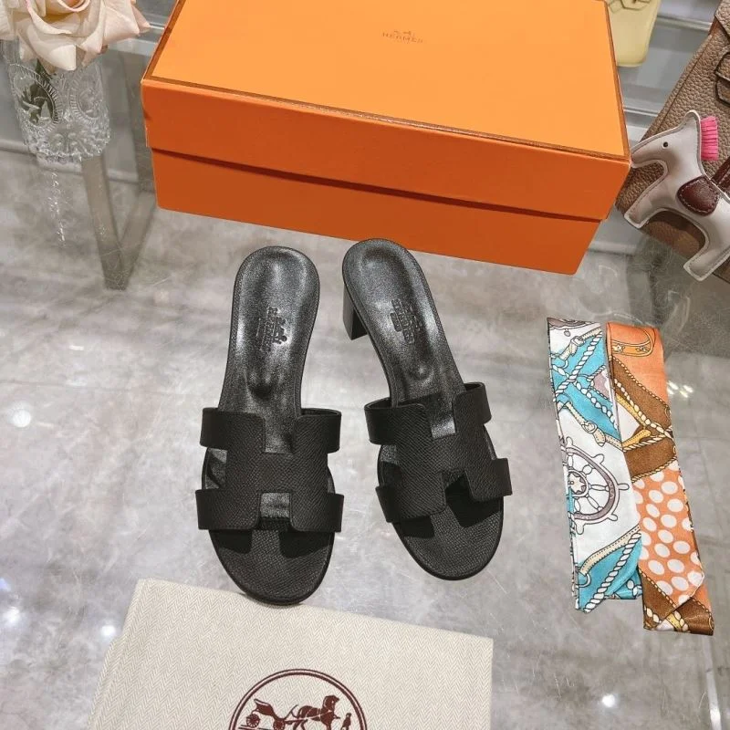 RelaxedFit Hermes Slippers 28350