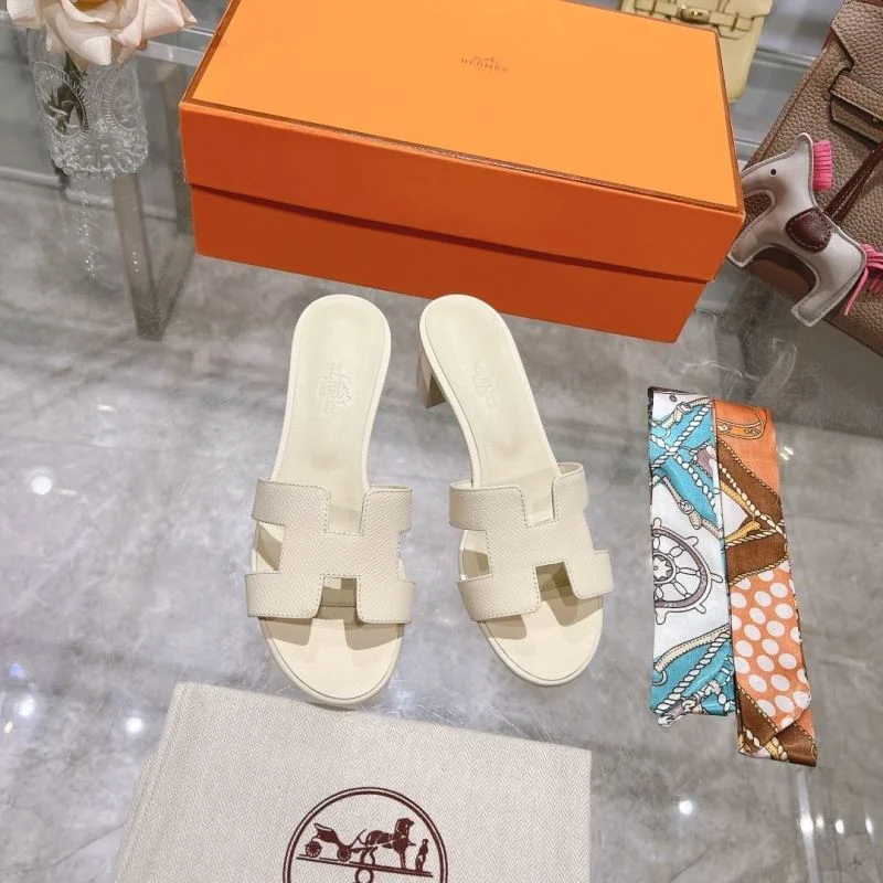 Hermes Slippers Attractive 28301