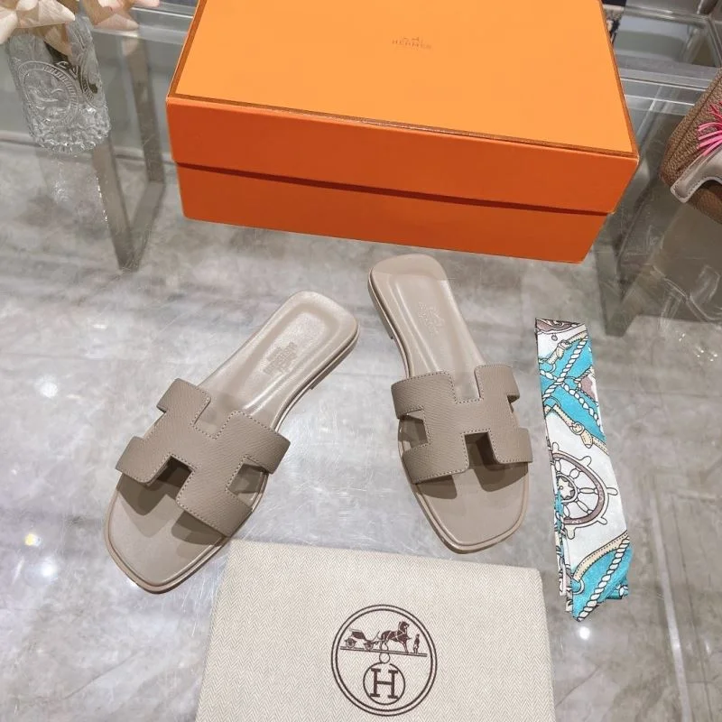 Hermes Slippers Sporty 28286
