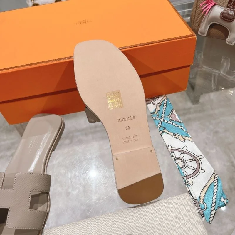 Hermes Slippers Sporty 28286