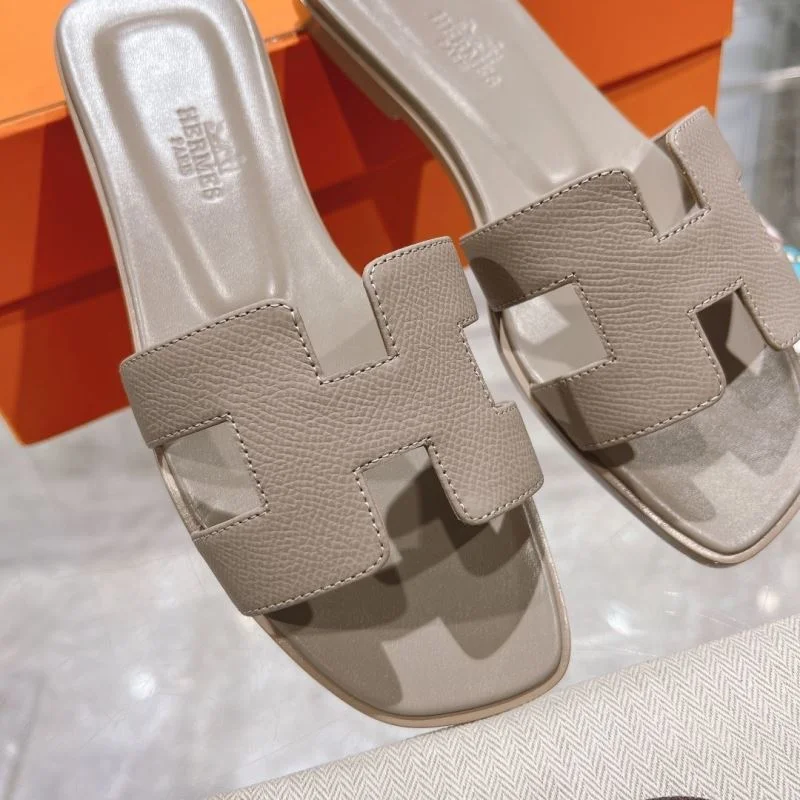 Hermes Slippers Sporty 28286