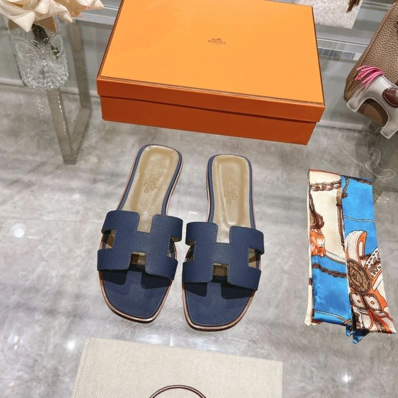 Neat Hermes Slippers 28268