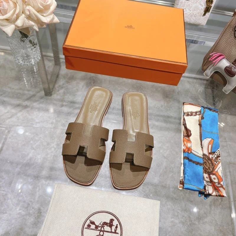 SunProtective Hermes Slippers 28243