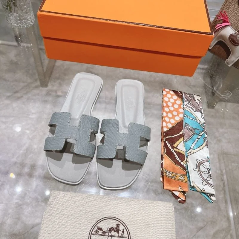 Packable Hermes Slippers 28210