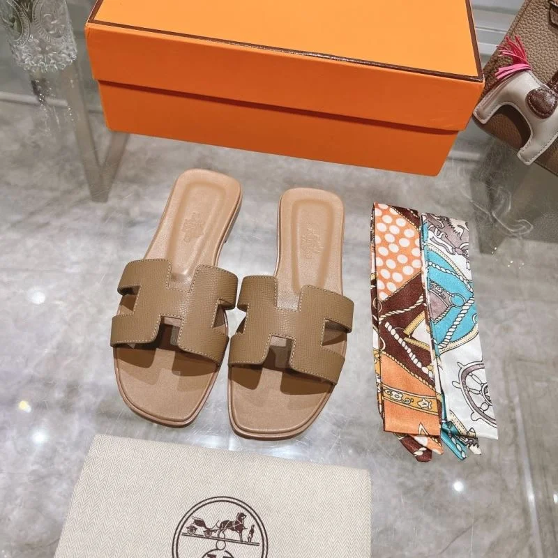 ComfortFit Hermes Slippers 28198