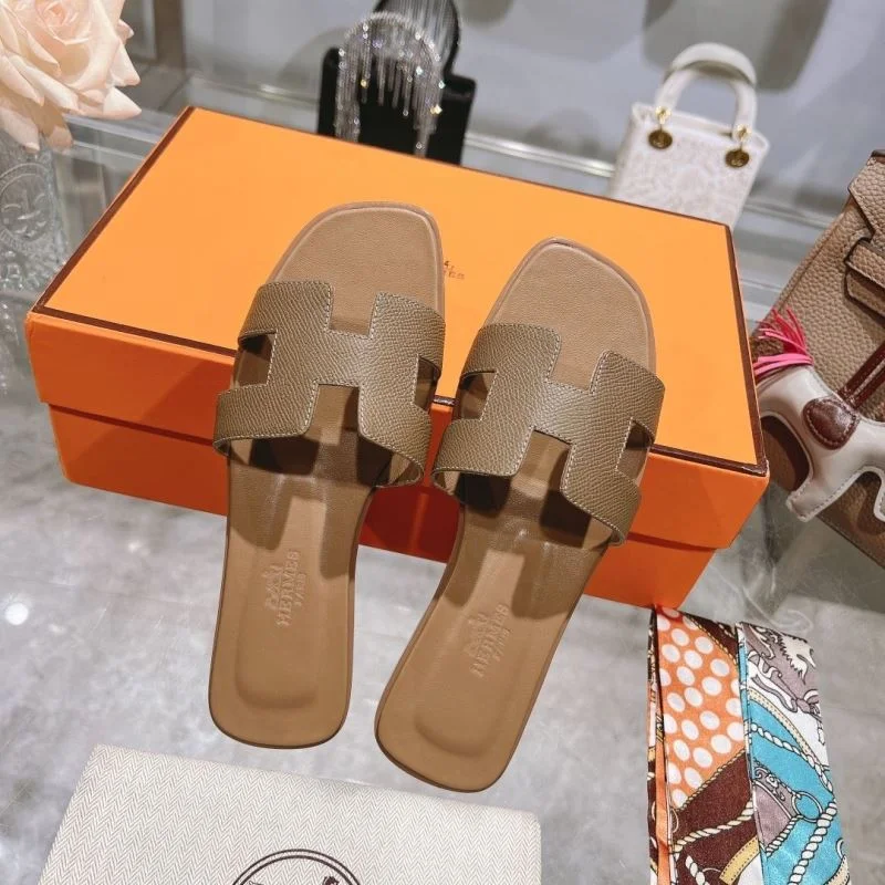 Breathable Hermes Slippers 28200