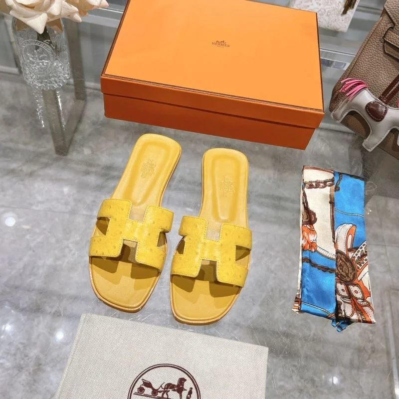 Cozy Hermes Slippers 28155