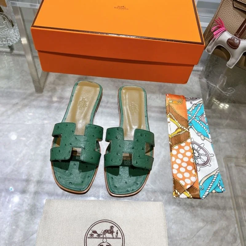 Hermes Slippers Practical 28131