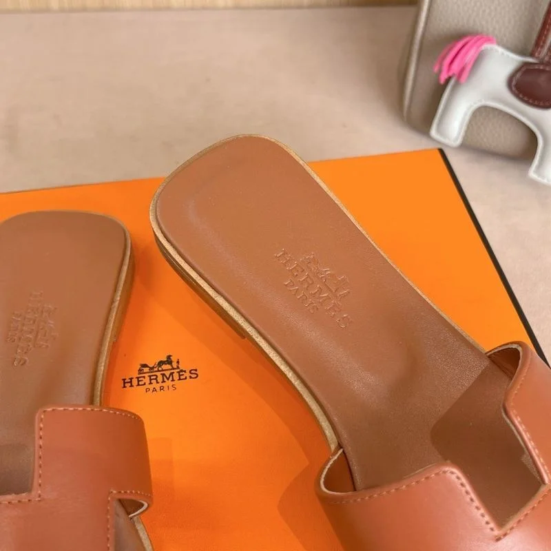Unisex Hermes Slippers 28110