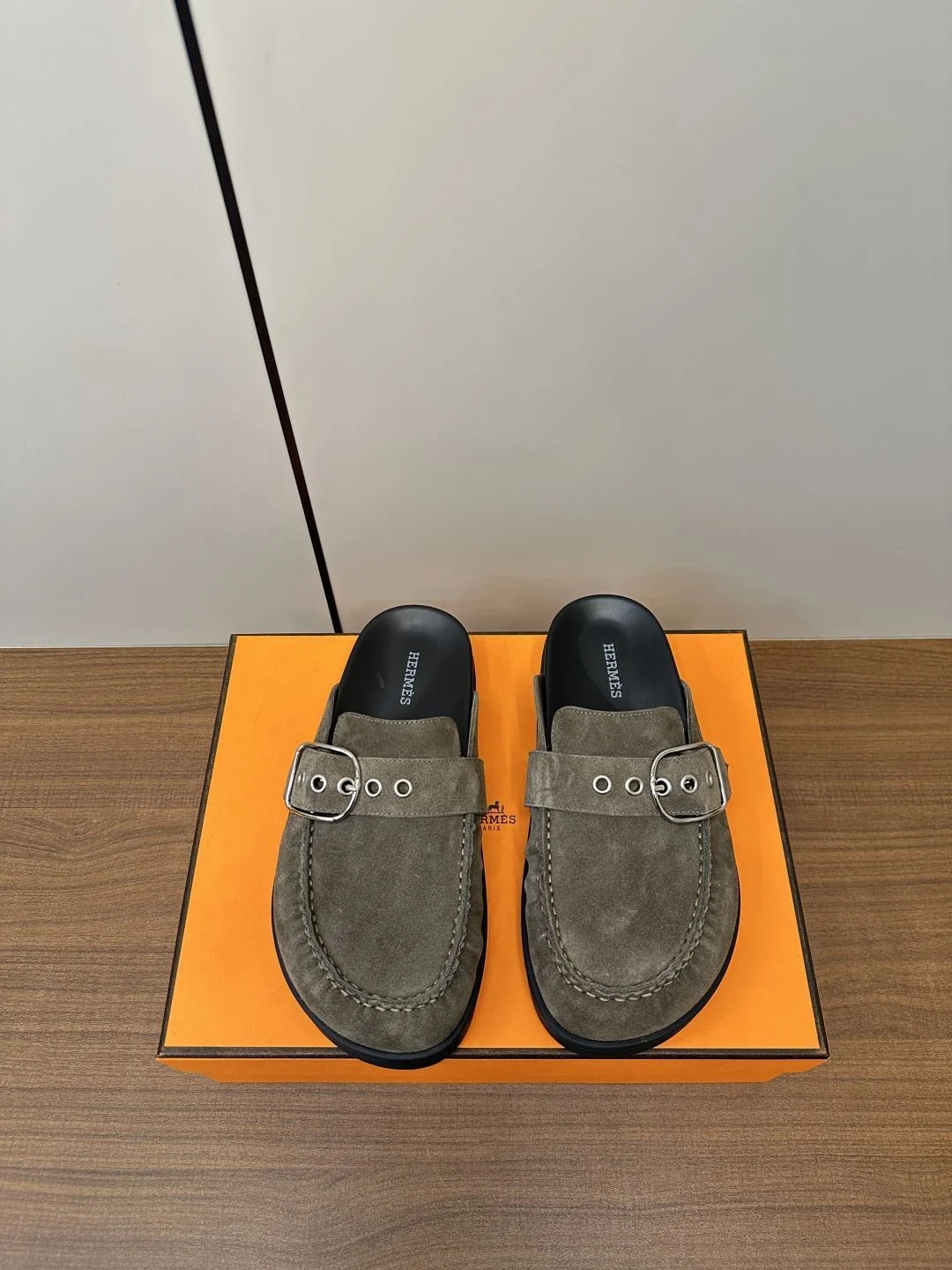 Hermes Slippers Timeless 26413