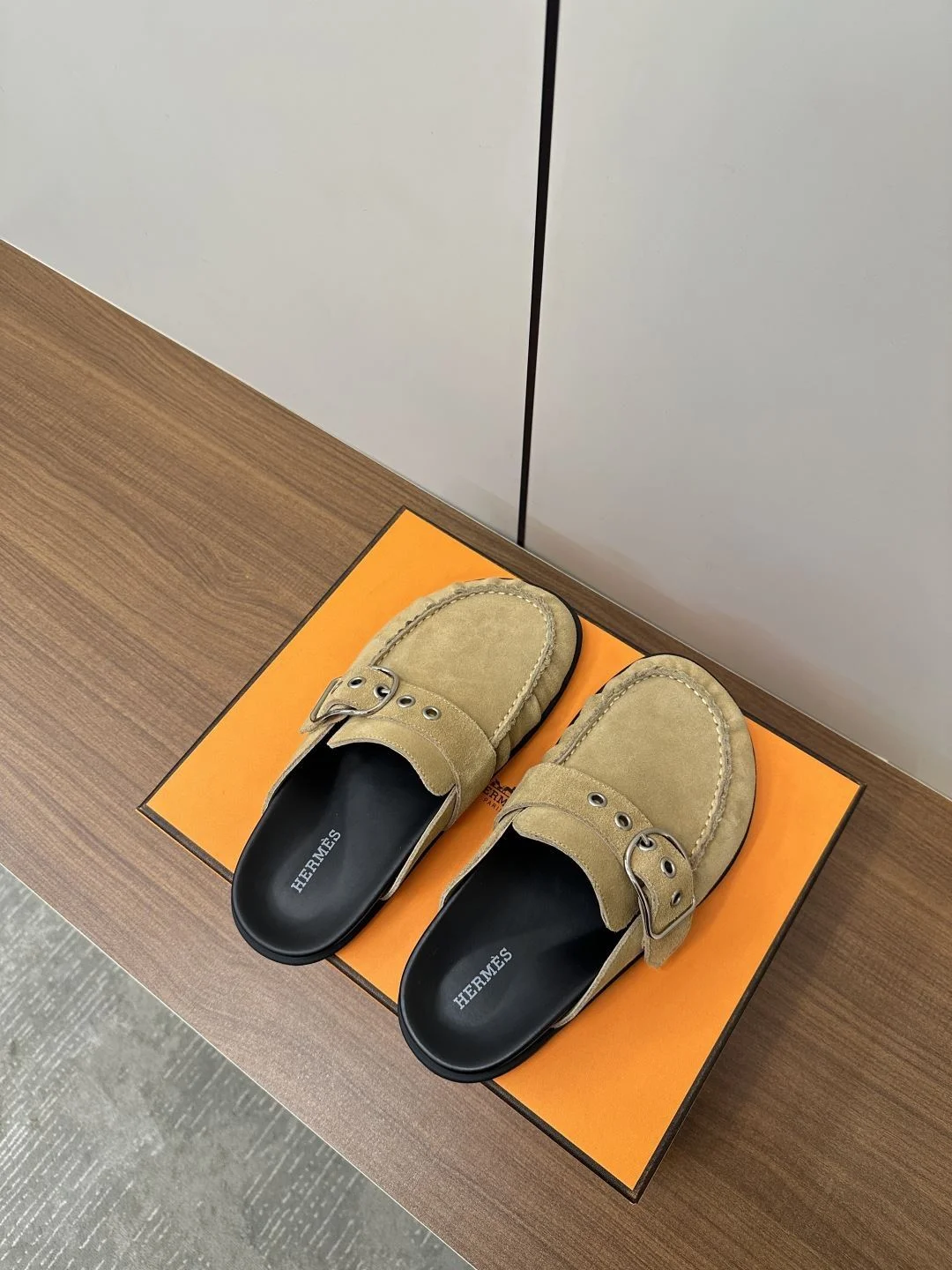 Hermes Slippers Comfortable 26412