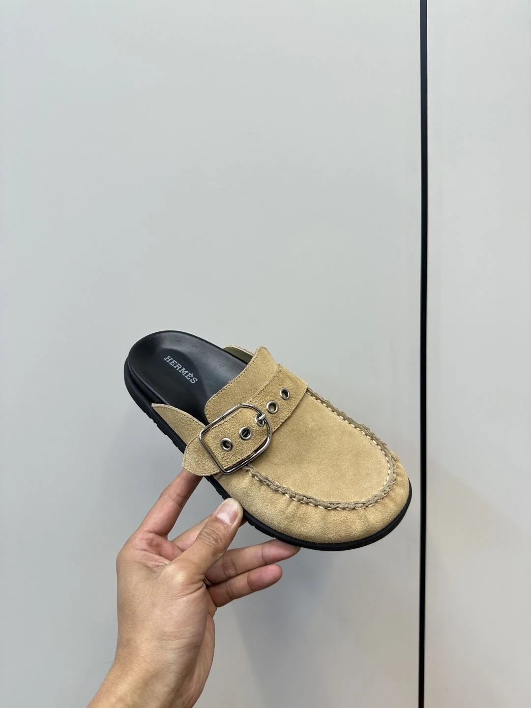 Hermes Slippers Comfortable 26412
