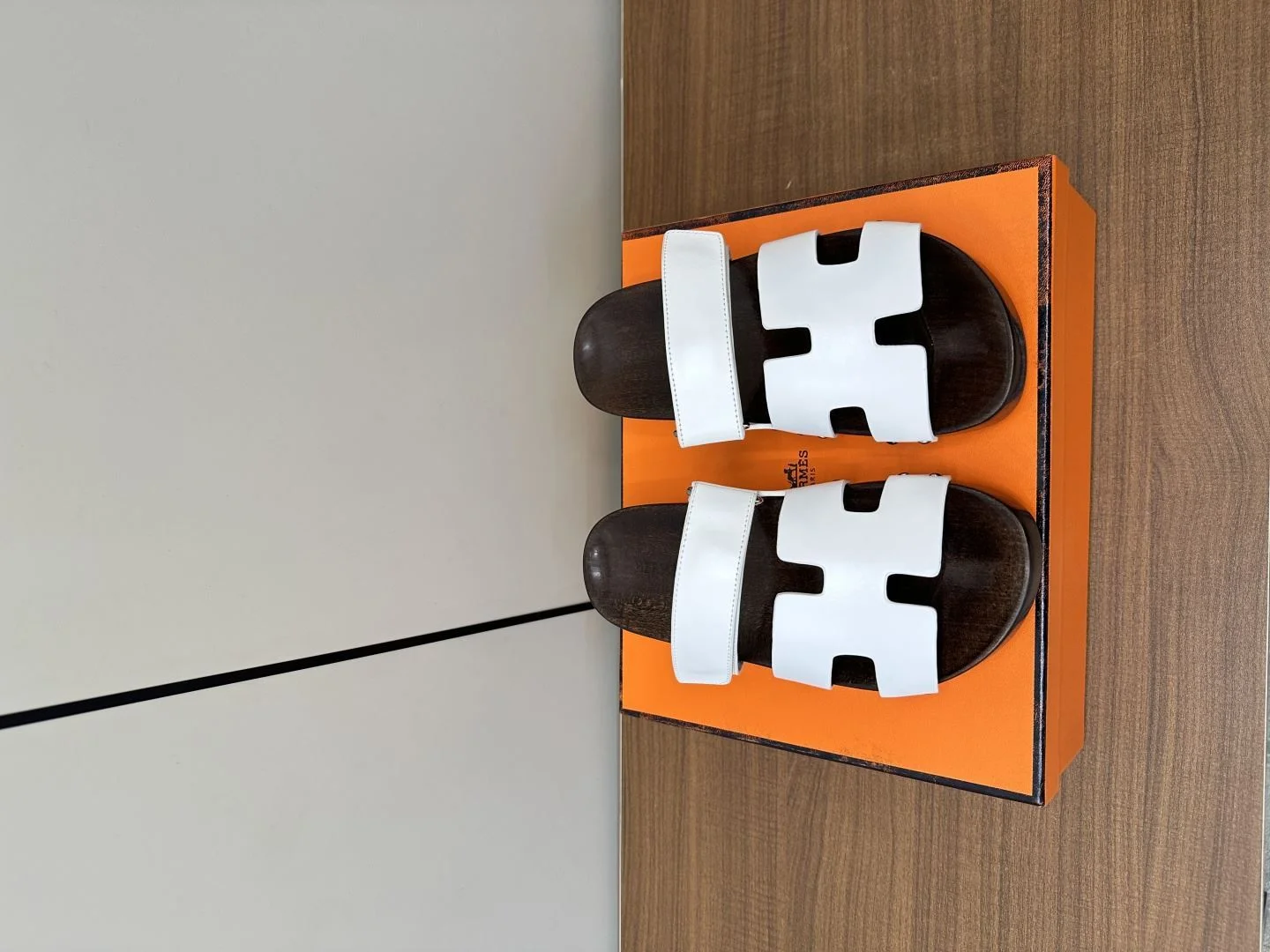 Hermes Slippers Minimalist 26417